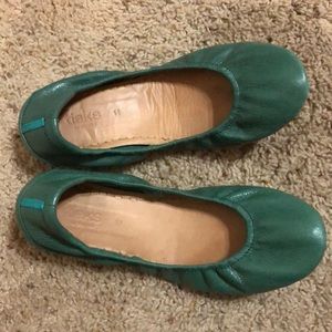 Pacific green Tieks
